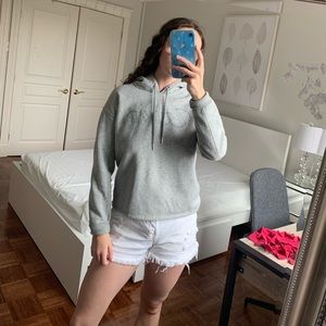 Calvin Klein sweater (barely worn)